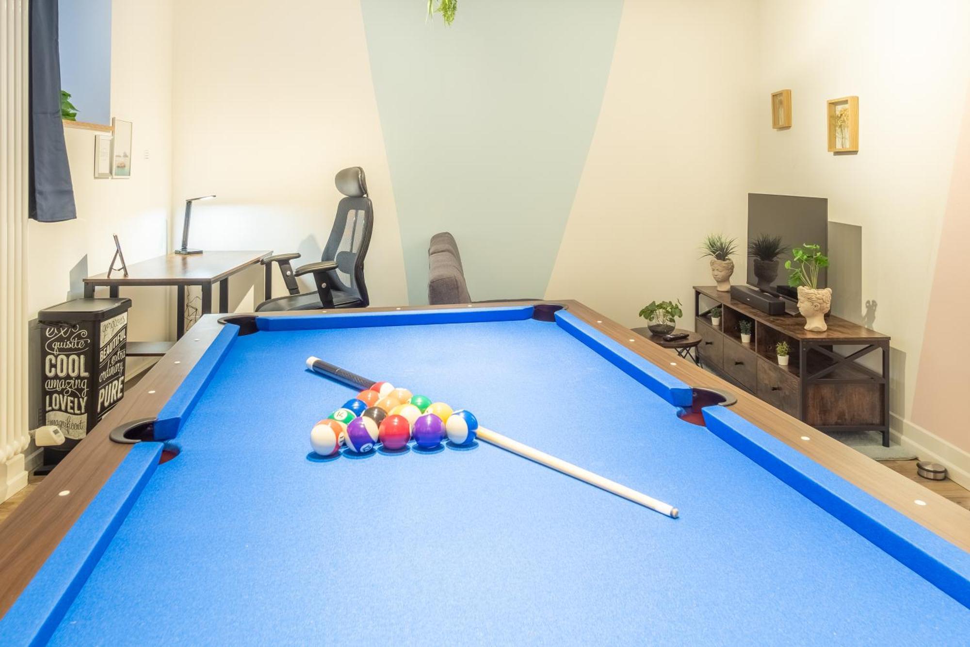 Pool Table Heaven, Workstation, 4K Tv, Netflix Apartment Leipzig Exterior foto