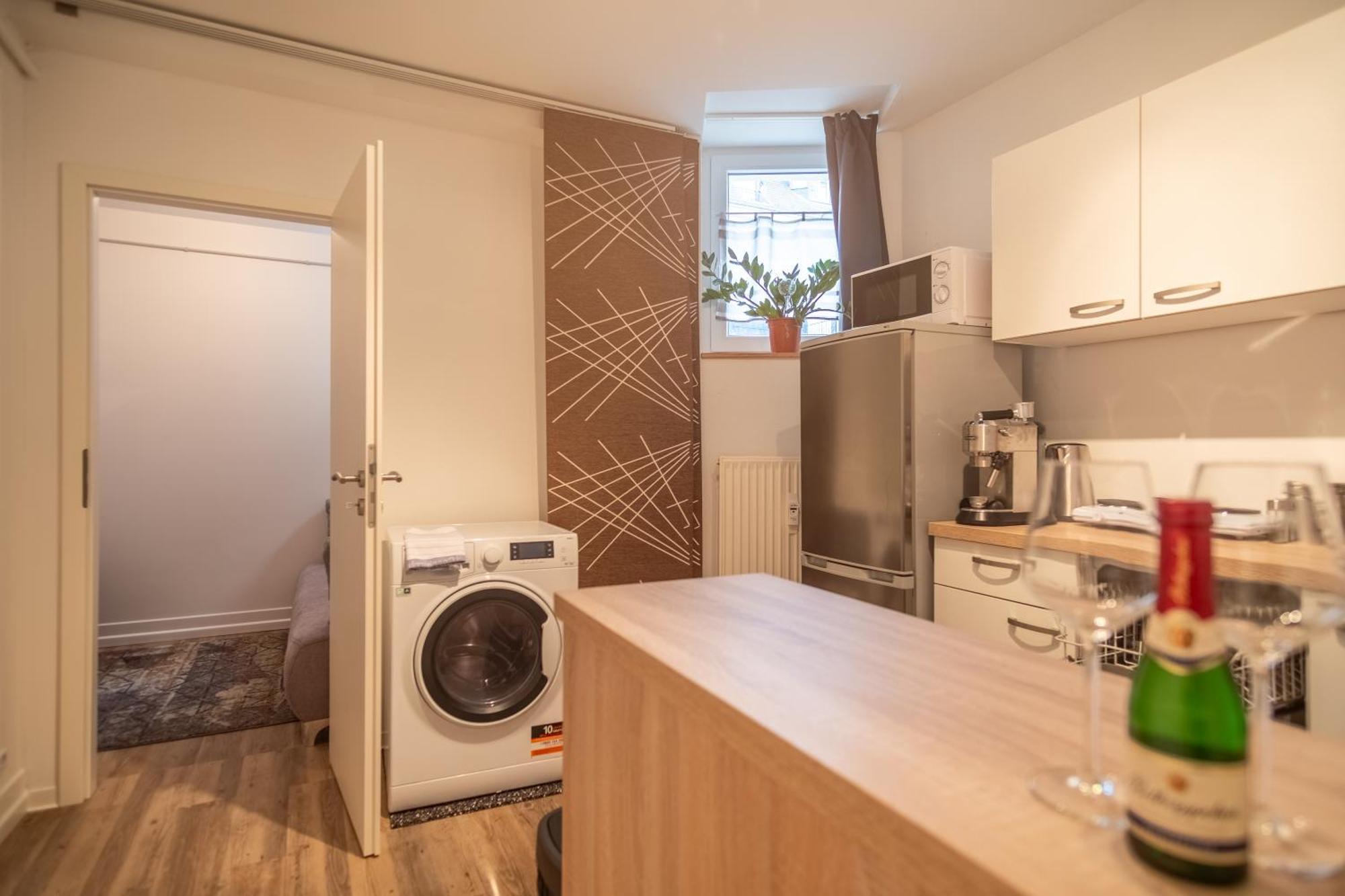 Pool Table Heaven, Workstation, 4K Tv, Netflix Apartment Leipzig Exterior foto